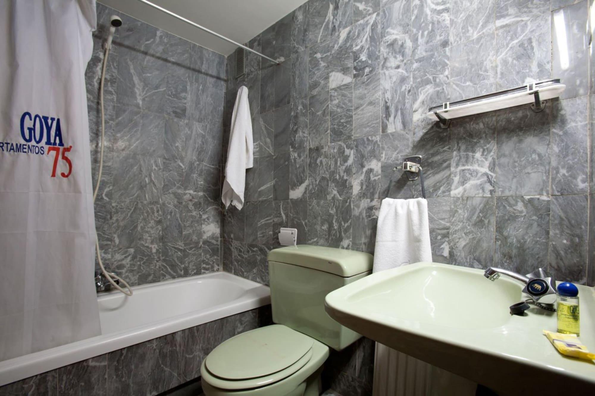 Apartamentos Goya 75 Madrid Extérieur photo