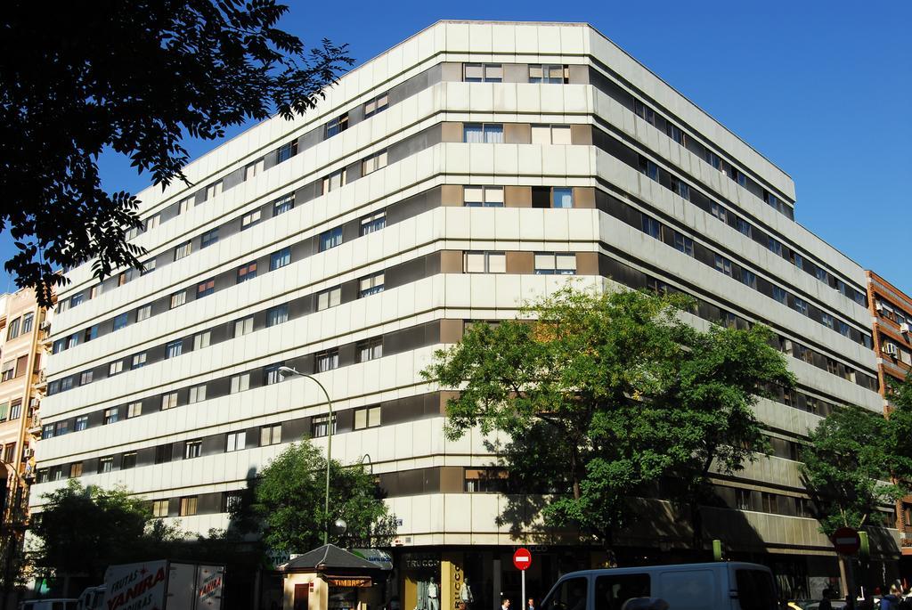 Apartamentos Goya 75 Madrid Extérieur photo